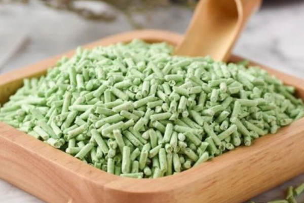 Tofu cat litter pellets